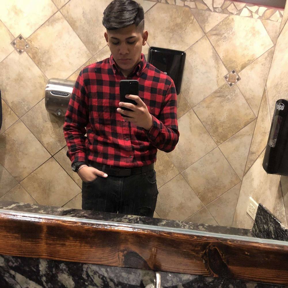 Meet your Posher, Ricardo